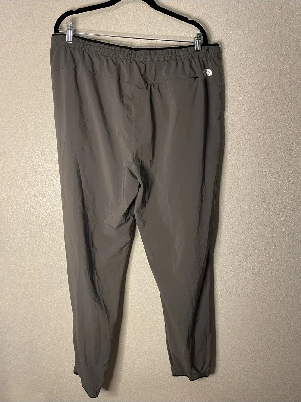 The North Face FlashDry-XD Grey Khaki Joggers Mens‎ XL Tapered Hiking Pants G2